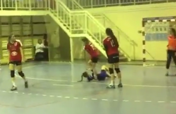 _76QItMe10aDDbE1489715527