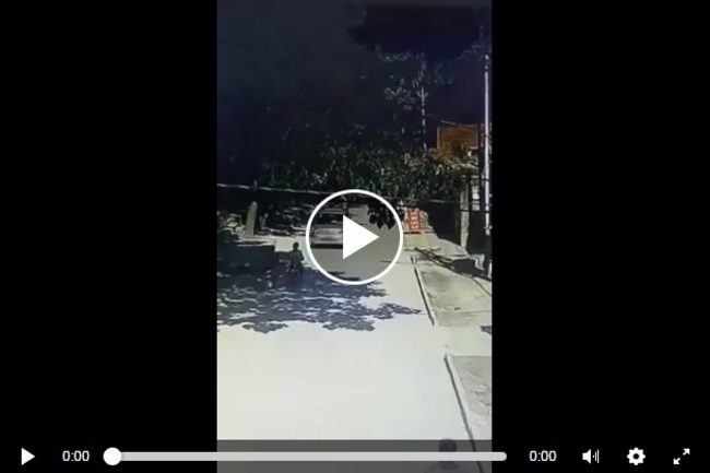 23bSMfxpUrpdr2N1498440269_1498440273