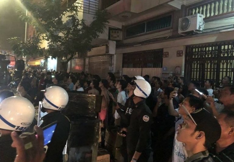 【閲覧注意】ネットカフェで火事が起こった結果・・・（画像）