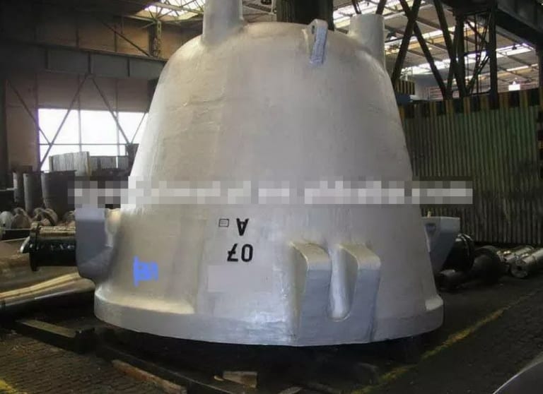 【超！閲覧注意】５０トンの重さで潰された人間はこうなる