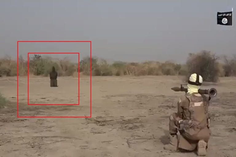 【閲覧注意】戦車を破壊する用の兵器で人間を撃ったらこうなる