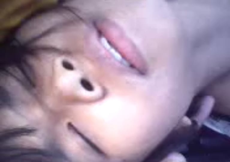 【閲覧注意】AVでもなんでもない、本物の美少女集団レ●プ動画。これやばいよな・・・