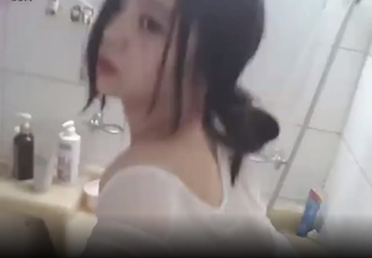 【無修正】彼女から「これでオ○ニーして」と送られてきた動画がヤバいんだが…