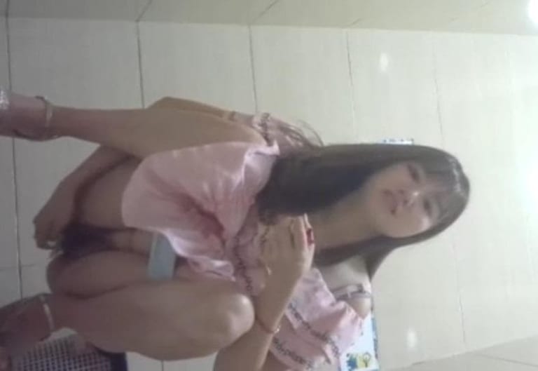 【鬼畜】この美少女、こんなエロ動画が出回ってる事知ったら自殺するだろうな