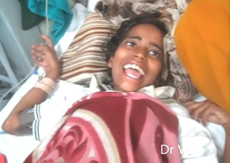 【閲覧注意】致死率100％のウイルスに感染した女の子の動画が怖すぎる