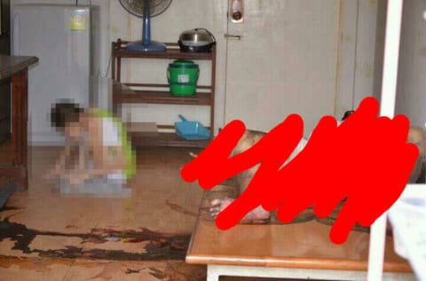 【閲覧注意】父親が突然死 → 3日後に発見された時、知的障害者の息子が隣で・・（画像1枚）