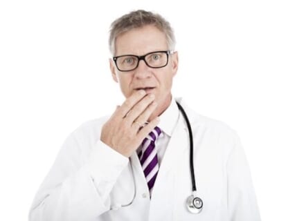 【閲覧注意】医師「え、このチ◯コを何とかしてほしい！？」⇒ 想像以上のモンスターだった…