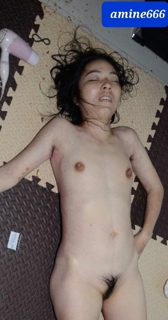 女性裸死体 favdolls nude 