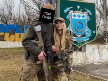 【驚愕】ウクライナ女性をレ●プしようとしてるロシア兵士のチ●コがデカすぎると話題に