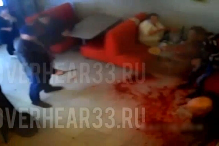 【閲覧注意】ロシアの元特殊部隊員、喧嘩相手を30秒で１ℓ出血させ殺す・・・（動画）