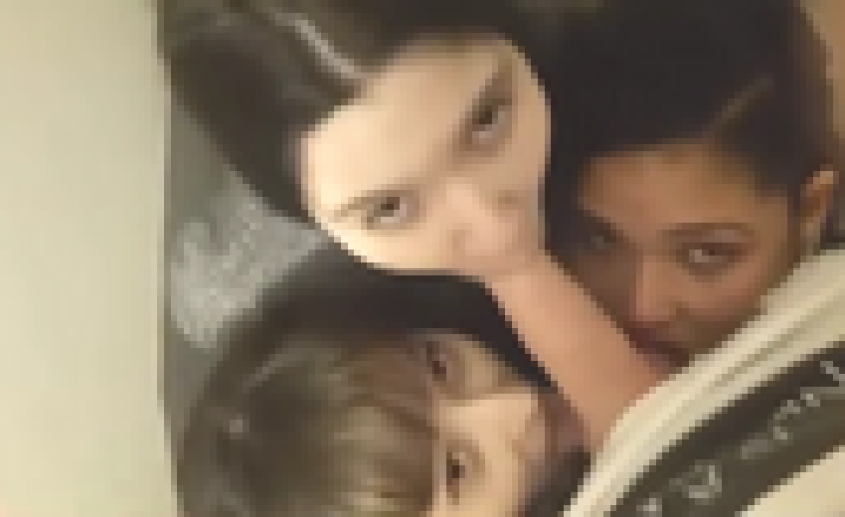 【ガチ動画】大学の寮で一番モテるイケメン、3人の女子大生に同時にフ○ラさせ炎上ｗｗｗ