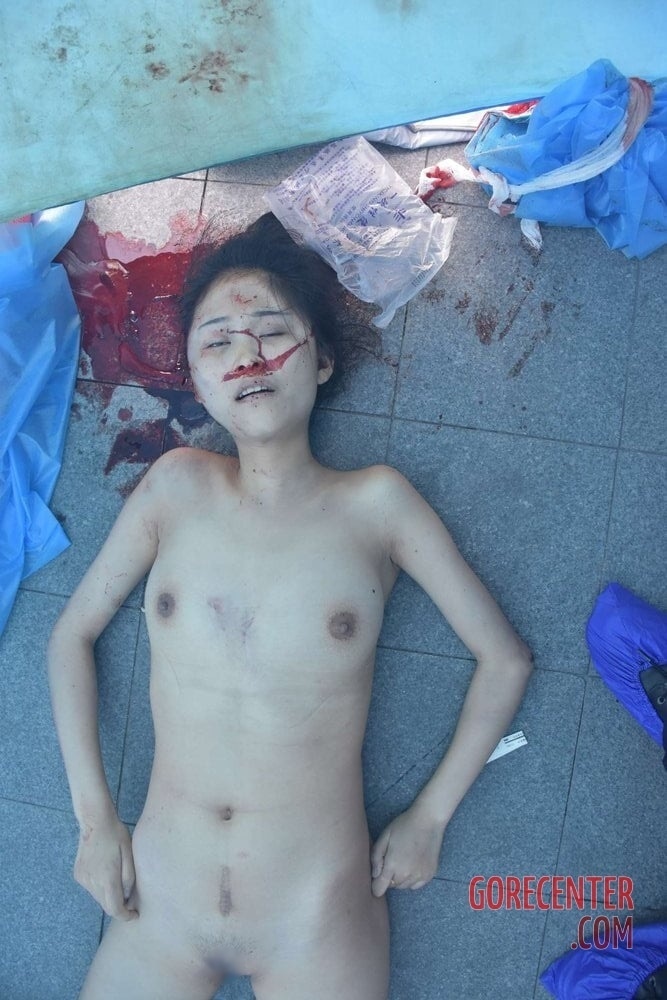 少女 全裸　死体  