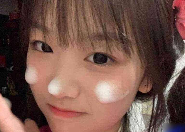 【動画あり】バスの中でフ○ラチオした女子大生、炎上するも、エロすぎて許され始める…