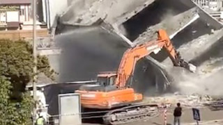 【動画】安全対策、養生シート無しで建物の解体工事をやった結果・・・