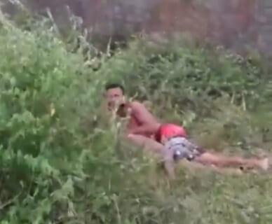 【閲覧注意】女性がレ●プされてるので今から助ける！ ⇒ この後ヤバすぎる展開へ…（動画あり）