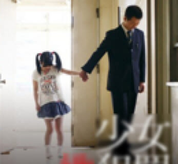 【閲覧注意】レ●プ大国インド人「隣の女の子（13歳）可愛いな。レ●プしたいな」⇒ 衝撃画像が公開される