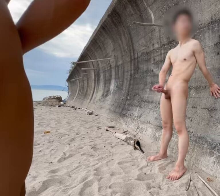 日本のセ○クスビーチで撮影されたガチ動画、海外でエロすぎると話題になってしまう