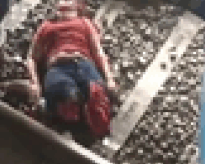 【閲覧注意】人身事故を起こした女性、HP1の状態で見つかってしまう（動画あり）