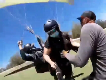 【閲覧注意】自分次第で人が死ぬ状況なのに絶対に助けない、ヤバすぎる女さん現る…（動画あり）