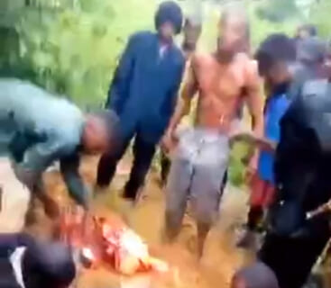 【超！閲覧注意】この地球上に存在する ”人食い族” の動画、ガチで怖い