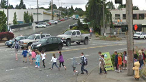 【閲覧注意】小学生13人が一気に死亡した交通事故、その無修正動画が地獄すぎる