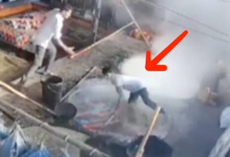 【閲覧注意】沸騰した油の中に落ちたバイトの若者、生きたまま揚げられ死亡（動画あり）