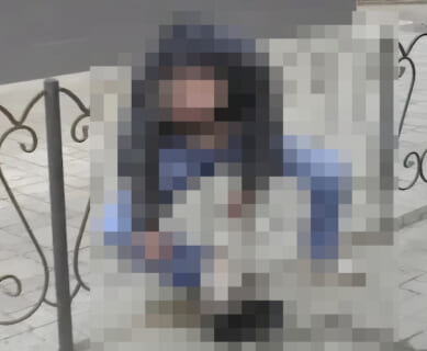 【閲覧注意】”世界最悪の麻薬” を注射した人間、街中でとんでもない死に方して見つかる（動画あり）