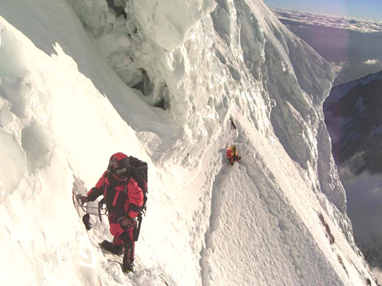 【閲覧注意】世界一危険な山「K2」(8611m)、登山者の死に方がヤバすぎると話題に（動画あり）