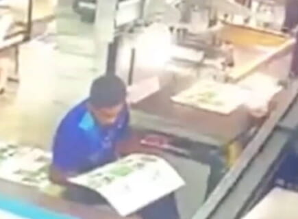 【閲覧注意】やる気ないバイト「今日マジだりぃわ」⇒ この後、プレスに頭を挟まれて即死します