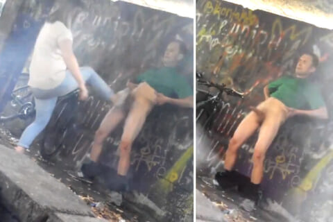 【動画】ロシア人JK、変態おっさんを見つけチ●ポを蹴るも、更に勃起してしまうｗｗｗ