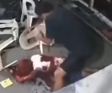 【閲覧注意】このグロ動画が流出した後、誰も行かなくなったネカフェをご覧ください…