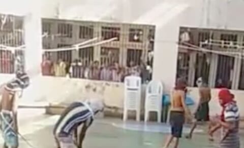 【閲覧注意】世界最悪の刑務所の運動場、その ”日常風景” が常軌を逸していた…（動画あり）