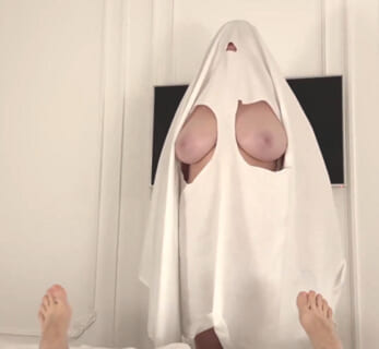 【動画】神乳とマ○コしか公開できないイスラム女性とのハメ撮り、充分抜けると話題にｗｗｗ