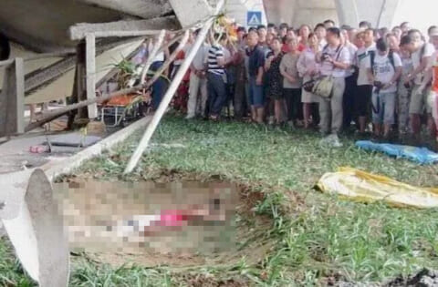【閲覧注意】20トンのタンクローリーが横転 ⇒ 引き上げたら女性がぺちゃんこになってた…