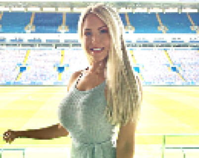 巨乳がエロいと話題になったスポーツキャスター、過去の無修正マ○コ動画を発掘され終わる…