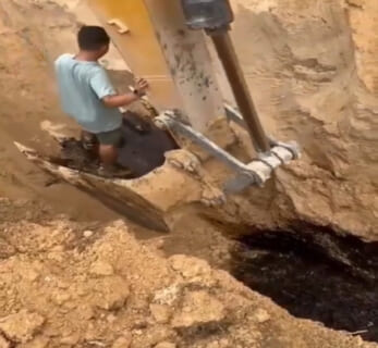 【閲覧注意】この地下５ｍ土木作業員の死に方、何度見てもコワい…（動画あり）
