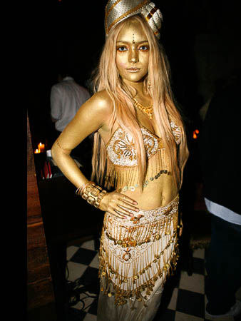 gemma-ward-halloween