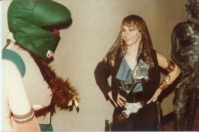 cosplayers_of_1980s_640_05