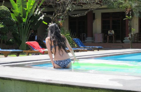 sexy_charmian_chen_640_28