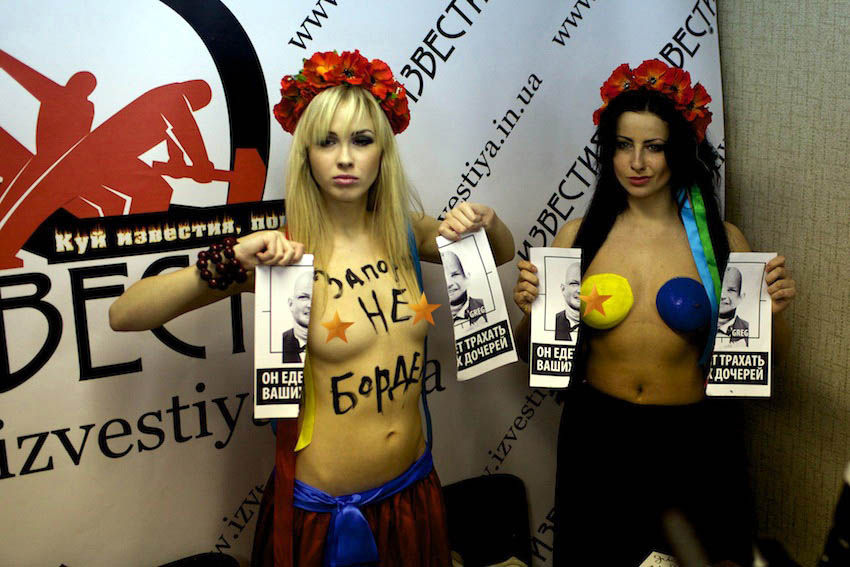 ukrainian-femen-topless-protesters-30
