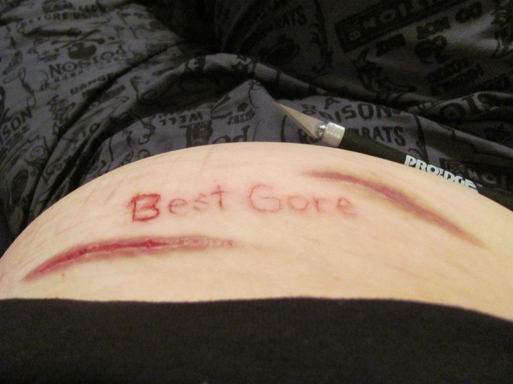 self-harmer-reveal-second-clit-best-gore-exclusive-21-1024x768