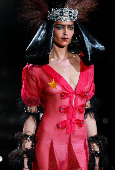 ana-beatriz-barros-halloween