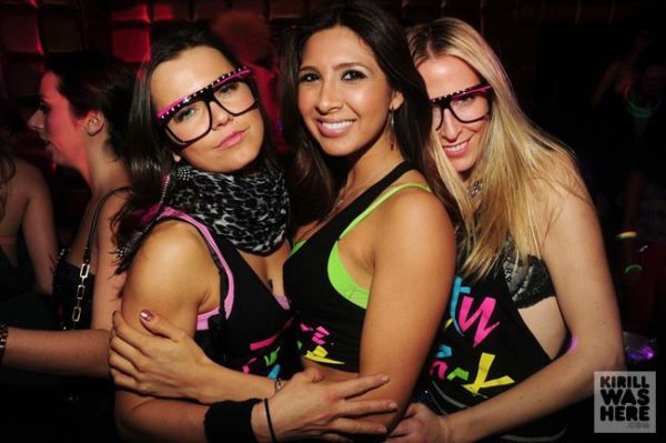 the_sexiest_lavo_nyc_party_chicks_Nl5Jj_640_91