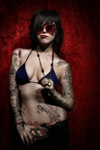 tattooed_girls_are_so_damn_sexy_640_16
