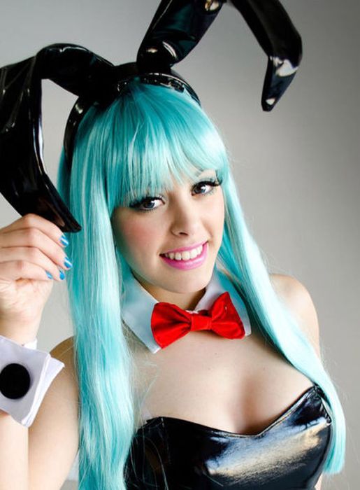 the_bold_and_beautiful_babes_of_cosplay_01