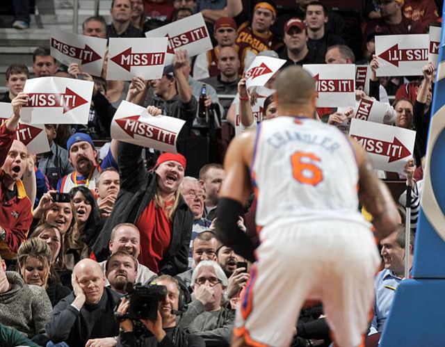 getting_basketball_players_distracted_640_10