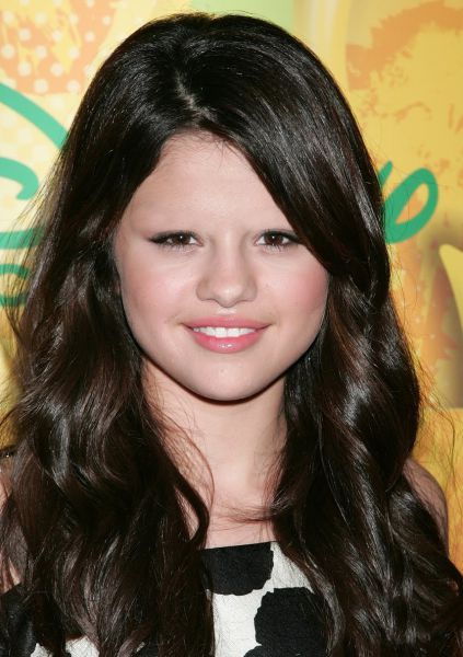 celebrities_with_no_eyebrows_640_49