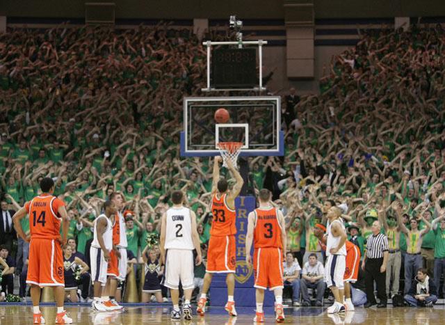 getting_basketball_players_distracted_640_27