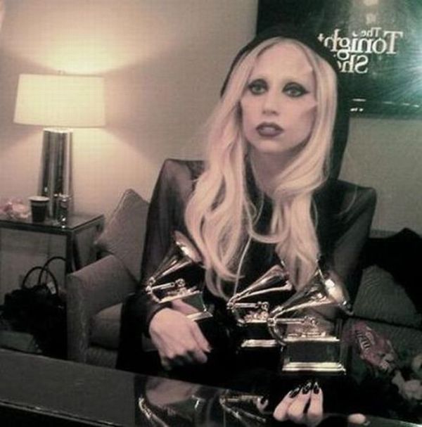 gaga_30