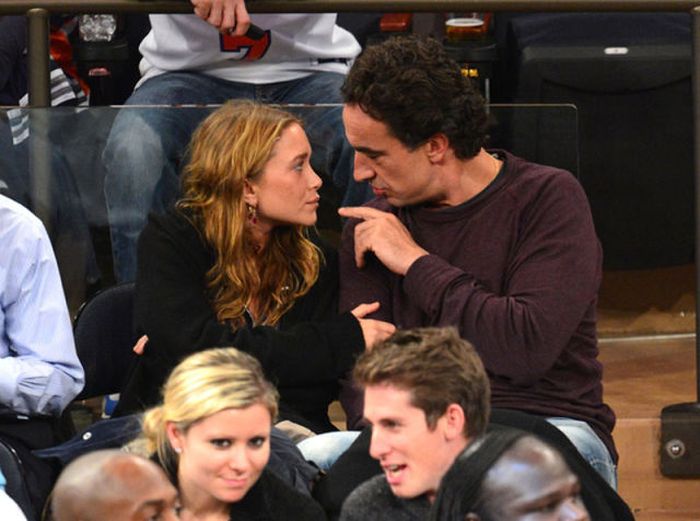 disturbing_celebrity_couple_04